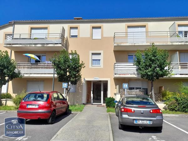 Appartement à louer 2 pièces 46.24m² Savigneux (42600)
