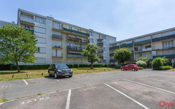 Appartement à vendre    1 pièce • 35,35 m2 Saint-Michel-sur-Orge