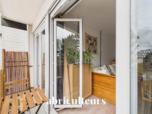 Saint Herblain Beau T3 rénové avec balcon