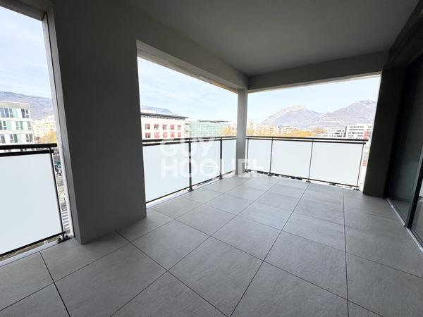 Appartement à louer de 3 pièces de 69.49 m² RÉF 403