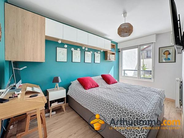 Location                                                      Appartement
                        
                     4 pièces                      84 m2                     à Nanterre