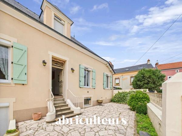 Maison ancienne à rafraîchir en vente au quai Besnard à Basse-Indre (44610)