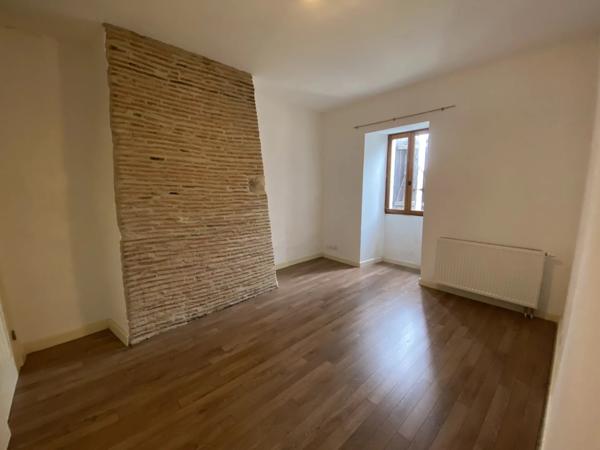 Maison de village rénovée avec fort potentiel d’investissement.