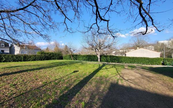 Terrain à vendre    Limoges