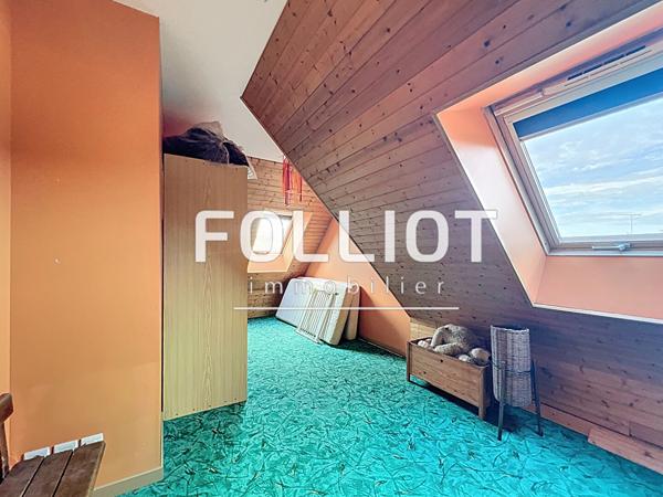 Maison spacieuse à vendre à Avranches - 5 chambres, jardin de 900 m² !
