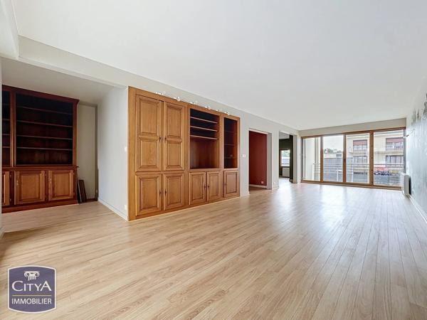 Appartement à vendre 4 pièces 134.3m² Chartres (28000)