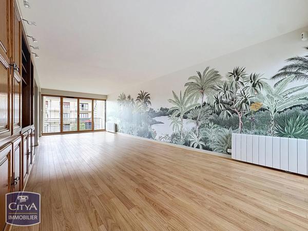 Appartement à vendre 4 pièces 134.3m² Chartres (28000)