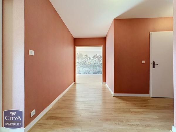 Appartement à vendre 4 pièces 134.3m² Chartres (28000)