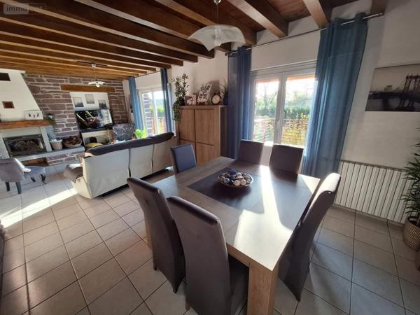 Maison à vendre à Mauron dans le Morbihan (56430), ref : 05923   
MAURON - Centre ville