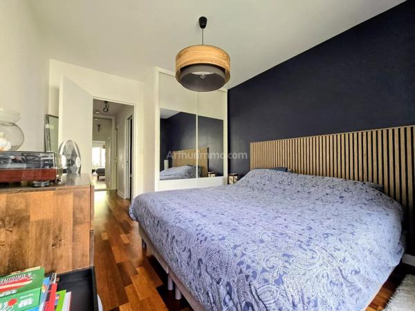 Vente                                                      Appartement
                        
                     4 pièces                      71 m2                     à Nogent-sur-Marne
