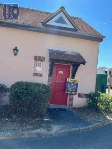 Maison à louer 2 pièces 38m² Ardon (45160)