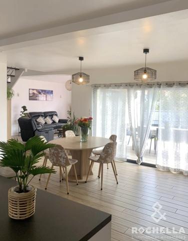 Maison récente de 2019, 138m2, 4 chambres, jardin, garage, aperçu océan