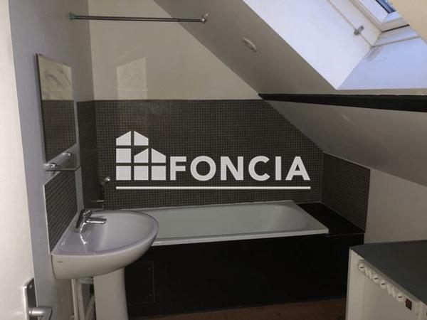 Location Appartement 4 pièces 101.47 m² - 24 RUE DE CANTELEU Lille 59000