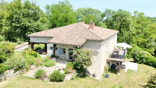 Vente propriété 343 m² 11 Pièces Puymirol