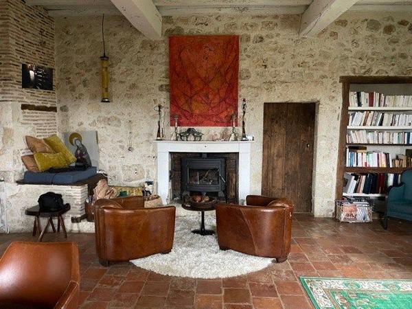 Vente propriété 343 m² 11 Pièces Puymirol