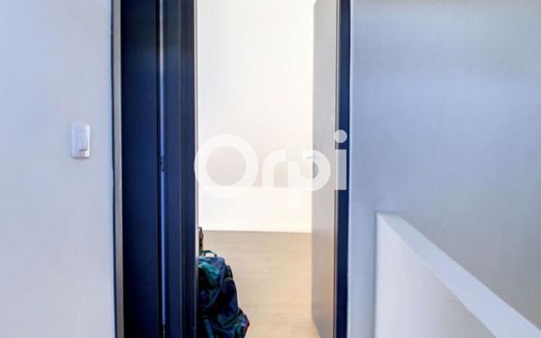 Appartement à louer    3 pièces • 44,46 m2 Lille