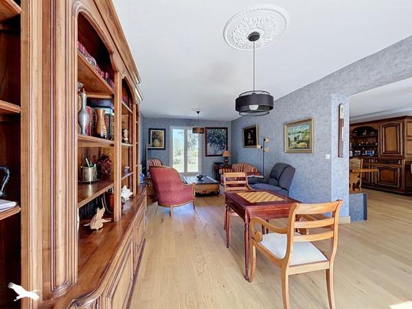 Maison à vendre 372 000 € Rochefort 6 p 151 m² DPE D