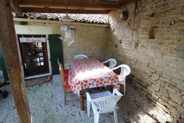Maison de village de caractère avec jardin