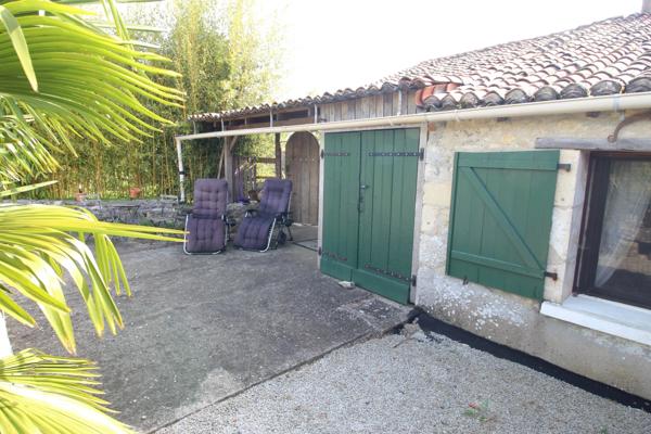 Maison de village de caractère avec jardin