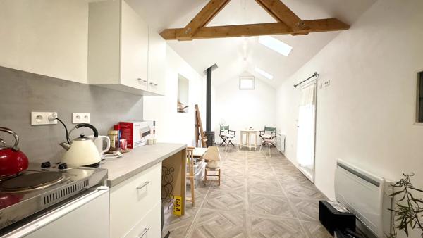 Maison de campagne de caractère avec studio annexe