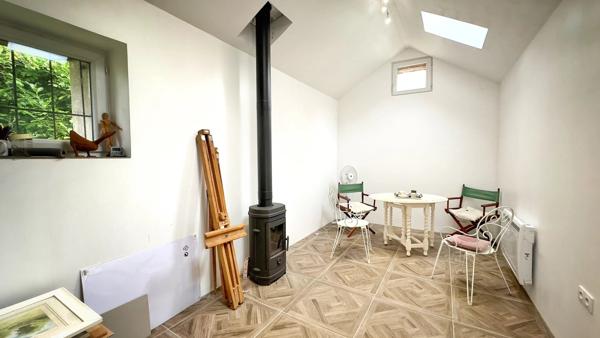 Maison de campagne de caractère avec studio annexe