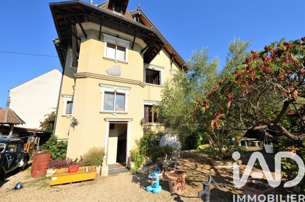 Maison à vendre 8 pièces 150 m² Houilles
