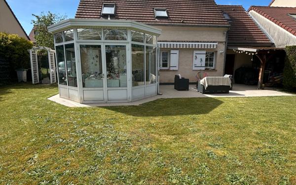 Maison à vendre    7 pièces • 131 m2 Méry-sur-Oise