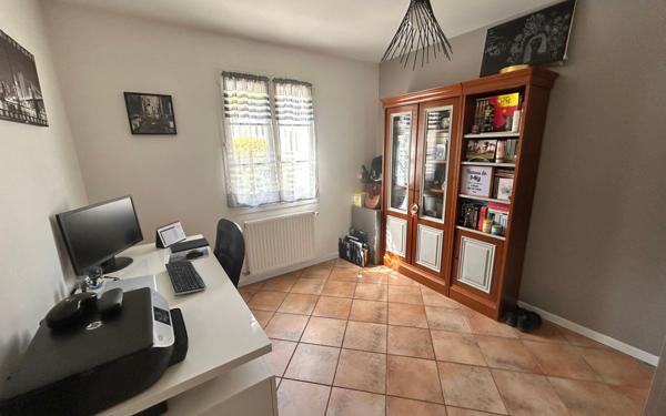 Maison à vendre    7 pièces • 131 m2 Méry-sur-Oise