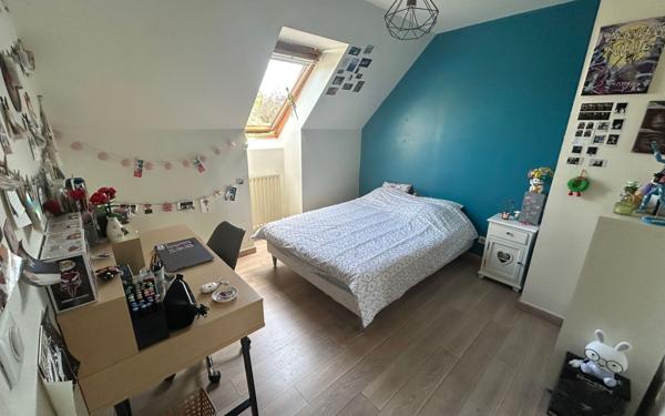 Maison à vendre    7 pièces • 131 m2 Méry-sur-Oise