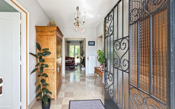 Maison à vendre    6 pièces • 149,07 m2 Saulx-les-Chartreux