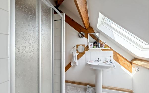 Maison à vendre    6 pièces • 149,07 m2 Saulx-les-Chartreux