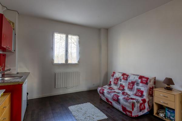 Maison 4 chambres,2h30 PARIS,proche commerces et écoles,NEVERS,centre ville, garage,cave