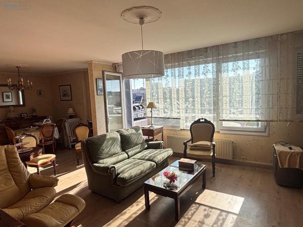 Appartement à vendre à Le Mans dans la Sarthe (72000), ref : LMY/LEN   
AVENUE DE LA LIBERATION