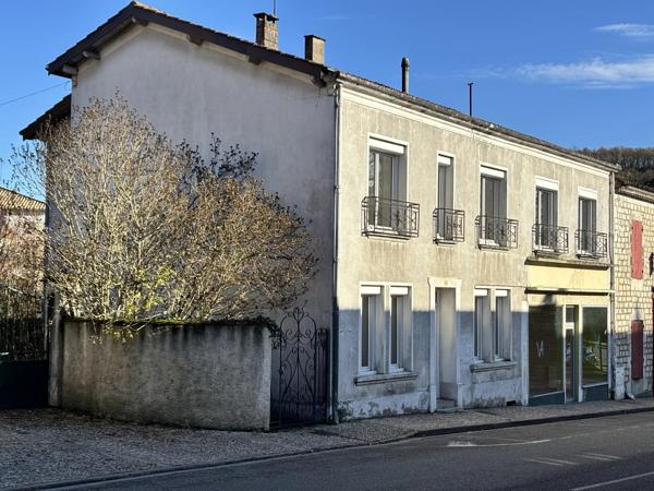 Spacieuse propriété avec potentiel commercial au cœur de Montaigu-de-Quercy
