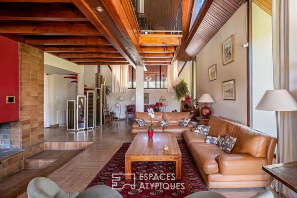 Maison d’architecte des années 70 dans un environnement calme et bucolique