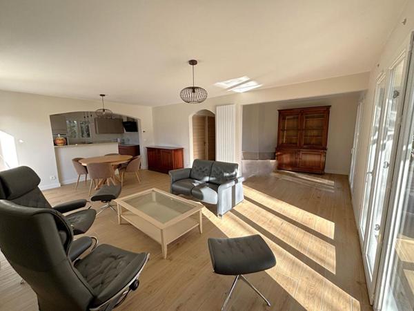 La Colle-sur-Loup, Élégante maison familiale rénovée, calme absolu