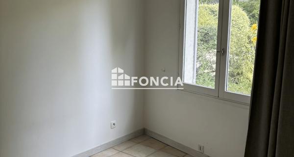 Location Appartement 2 pièces 32.81 m² - Fontainebleau 77300