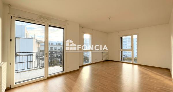 Location Appartement 4 pièces 100.63 m² - Les Ulis 91940