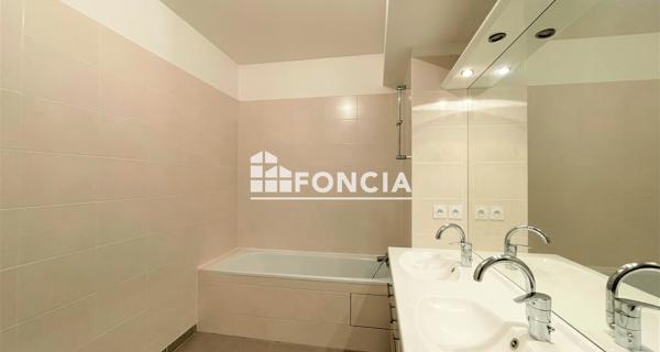 Location Appartement 4 pièces 100.63 m² - Les Ulis 91940