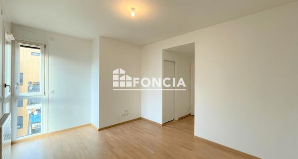 Location Appartement 4 pièces 100.63 m² - Les Ulis 91940