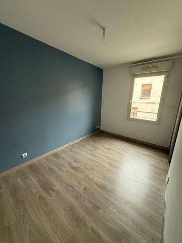 Appartement T4 centre-ville pas de frais d'agence
