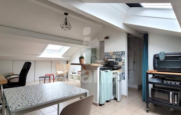 A louer studio meublé 35 m2 à Valence avec chauffage et électricité inclus dans les charges