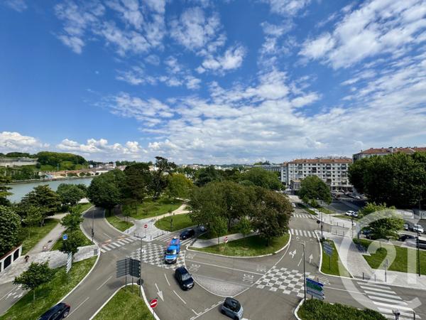 Appartement T4 à vendre  4 pièces - 91,98 m2 BAYONNE - 64