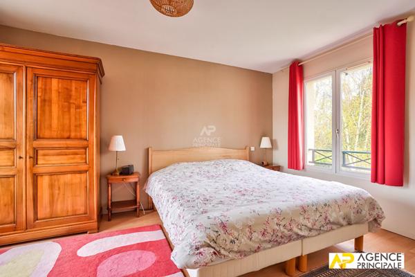 Maison Le Mesnil Le Roi 7 pièce(s) - 4 chambres €1 155 000 ** - Référence 4574