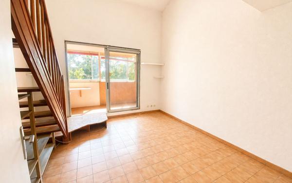 Appartement à vendre    2 pièces • 32 m2 Six-Fours-les-Plages