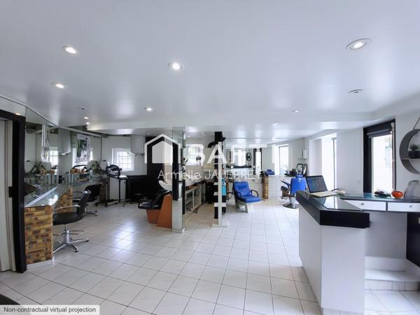 Superbe local commercial et son salon de coiffure