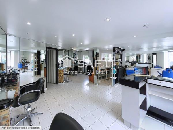 Superbe local commercial et son salon de coiffure