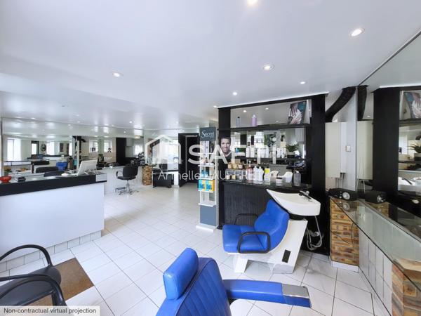 Superbe local commercial et son salon de coiffure