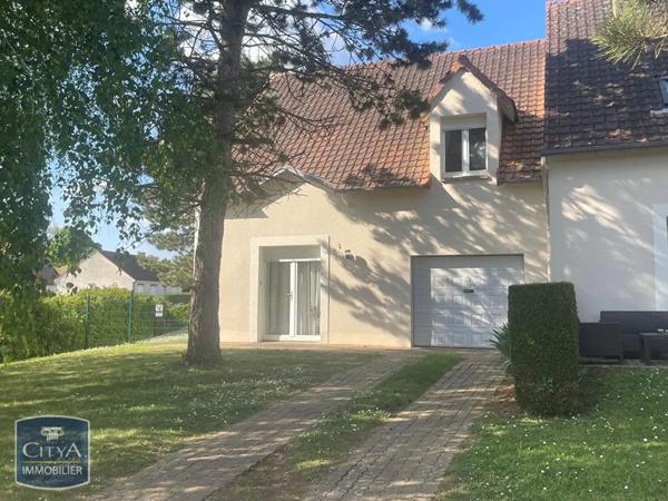 Maison à louer 4 pièces 82m²