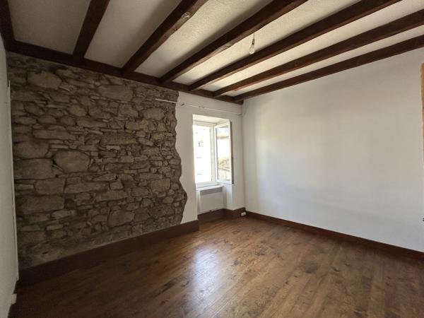 Circulade BRAM - Belle maison en pierres rénovée avec cour intime Bram (11150)